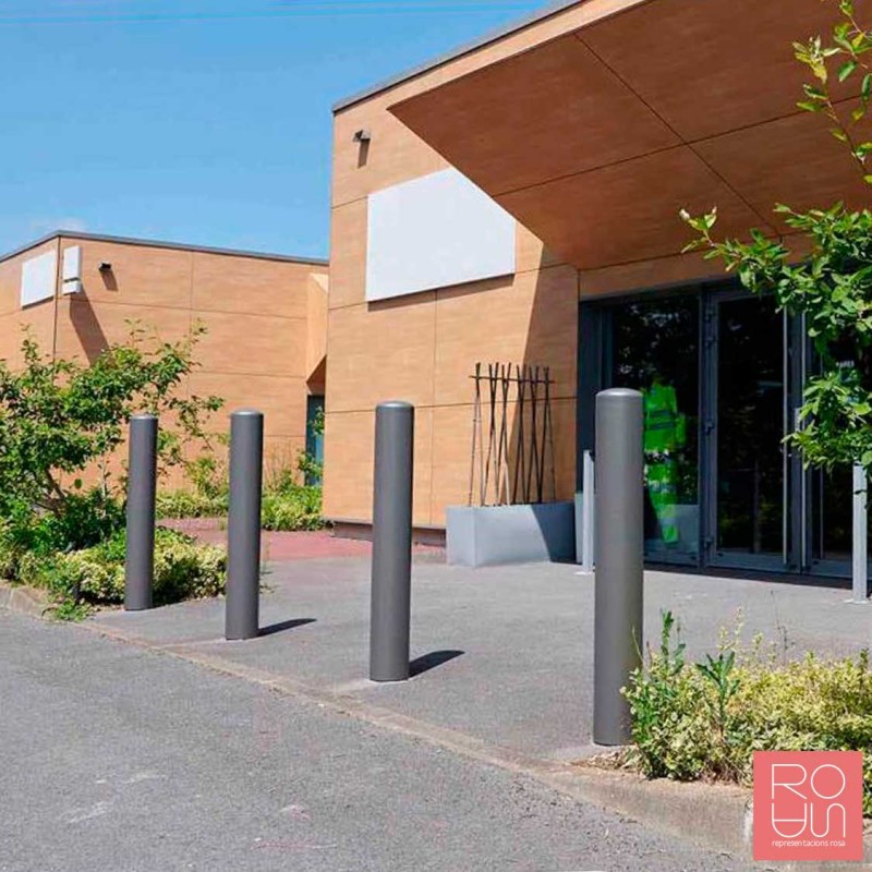 Pilona evita vehicles